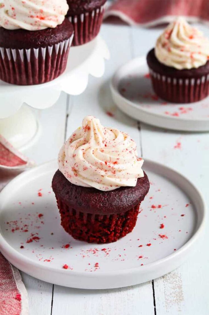 13 vegan red velvet cupcakes