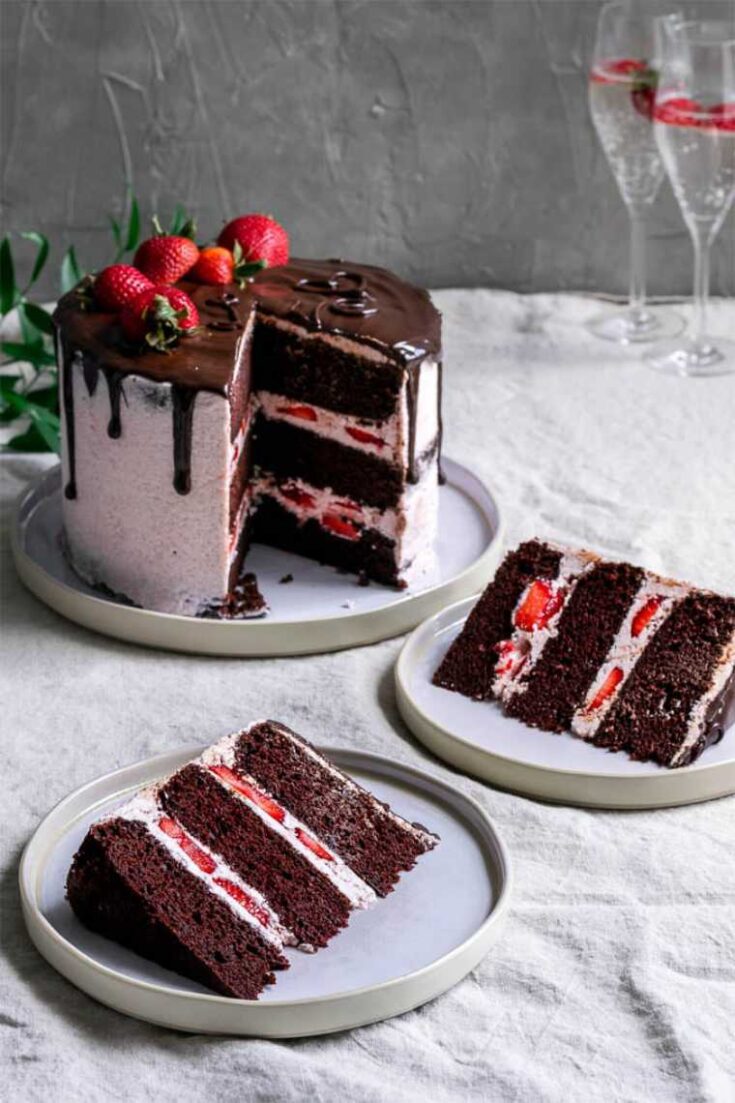 14 vegan strawberry chocolate cake