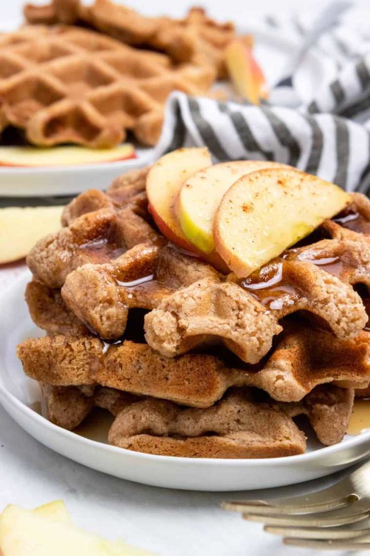 15 Apple Cinnamon Waffles