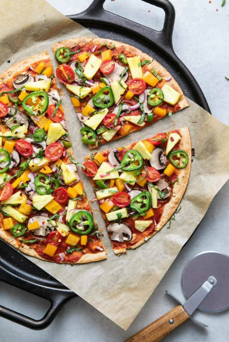 15 pineapple veggie lovers pizza