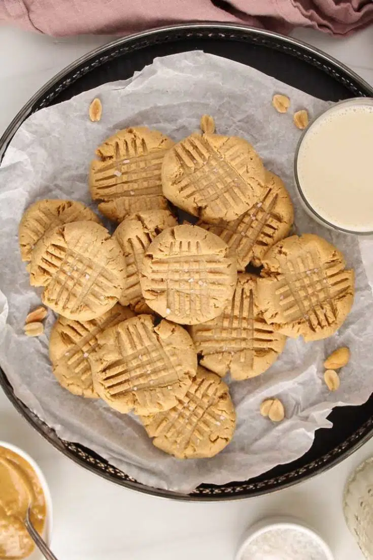 18 peanut butter cookies