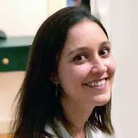 Portrait photo of Mariana