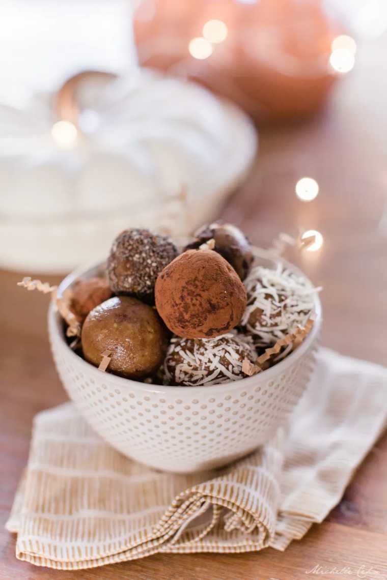 39 sweets Cookie Dough Date Balls