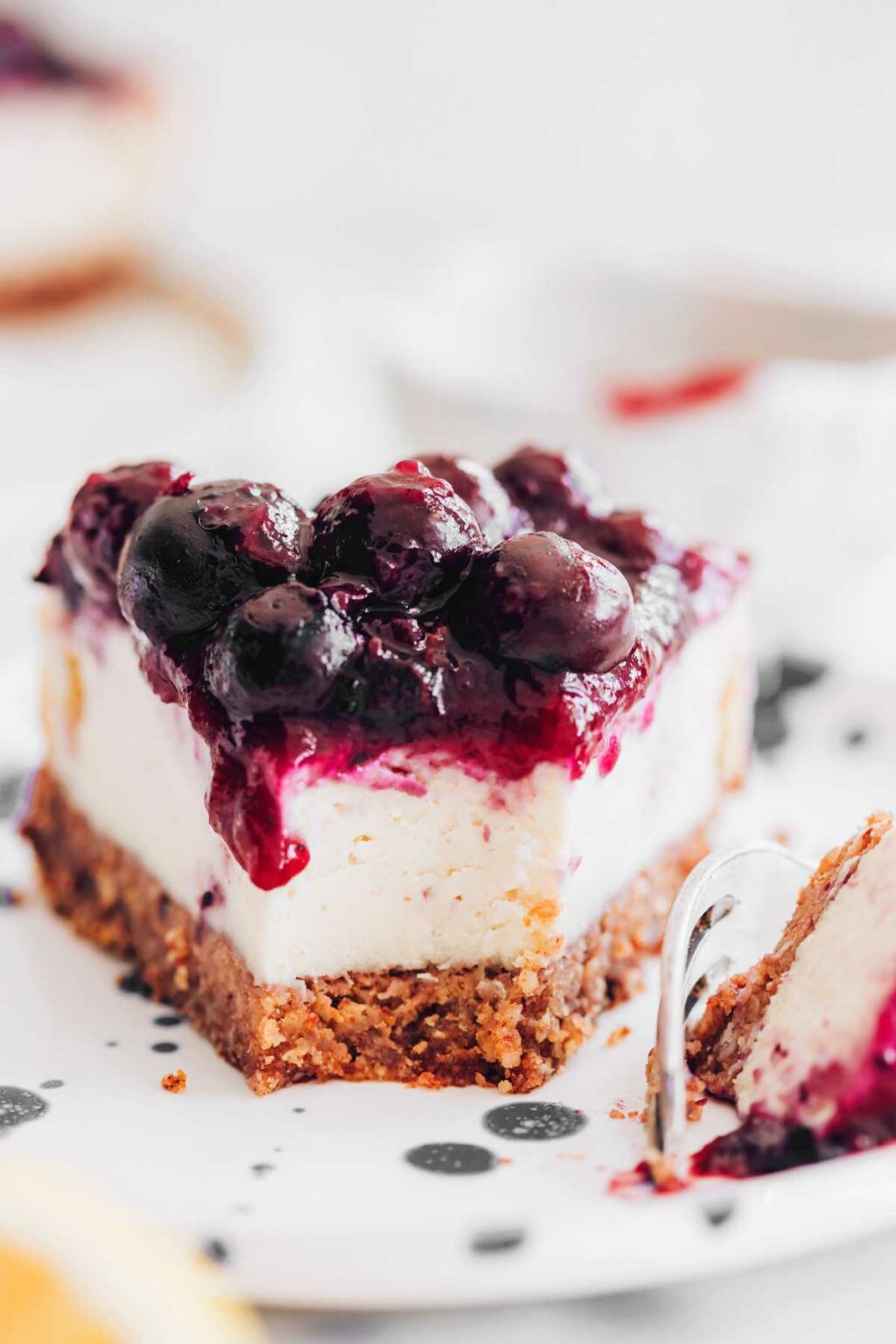 Vegan Tofu Cheesecake With Blueberries – Nutriciously