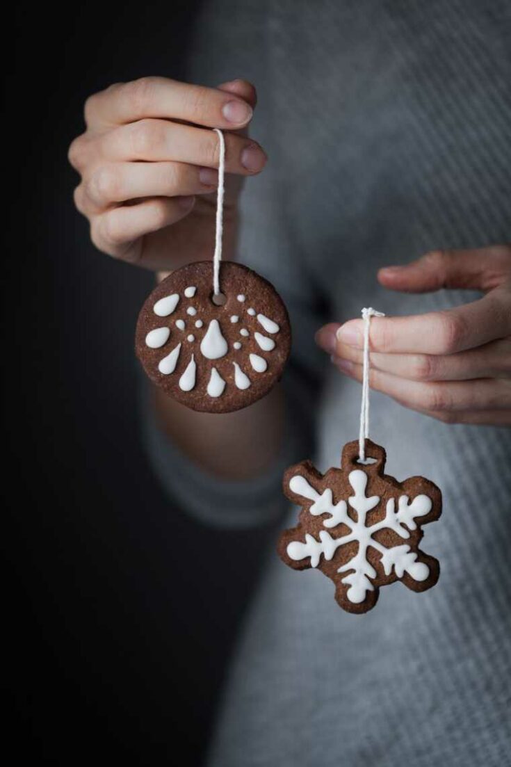 Edible Gingerbread Cookie Ornaments vegan