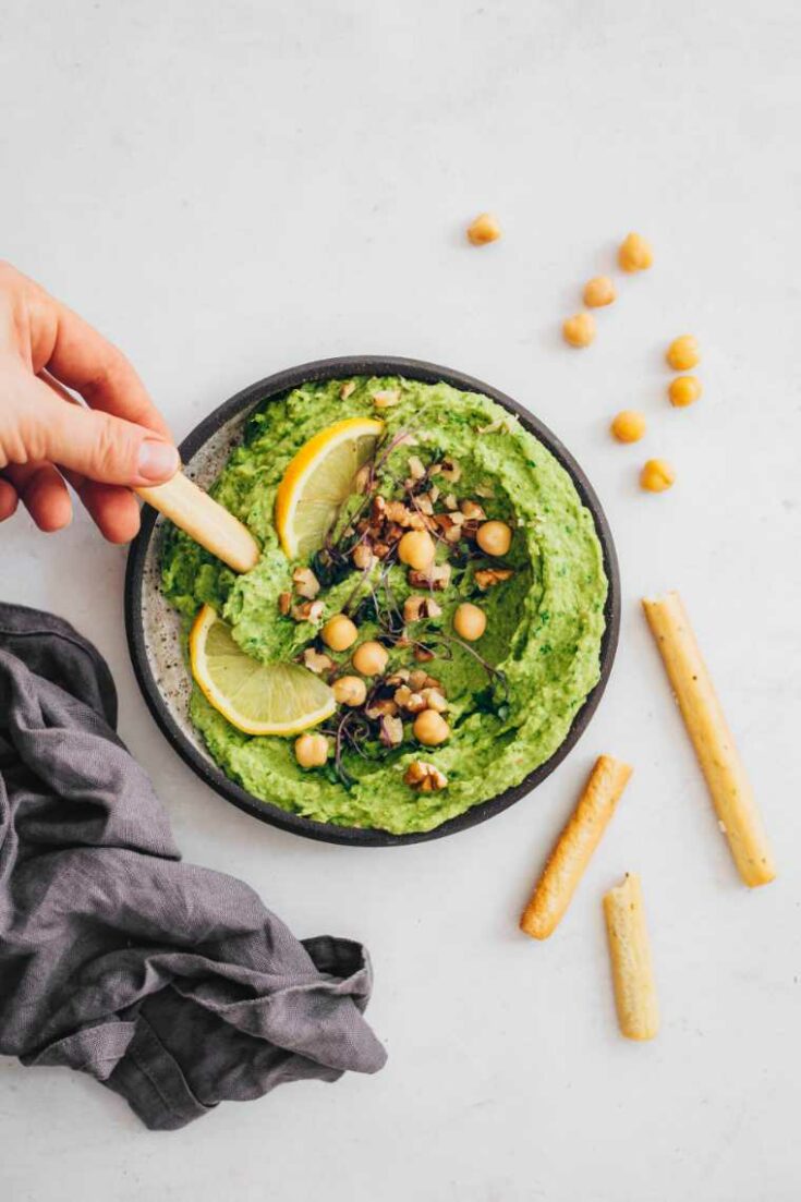 Spinach Hummus by Nutriciously 5