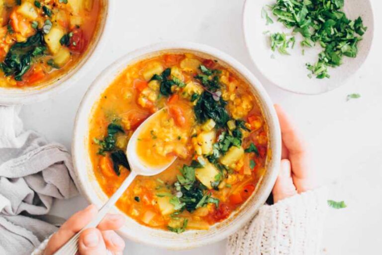 Anti-Inflammatory Veggie Soup With Turmeric (Vegan) – Nutriciously