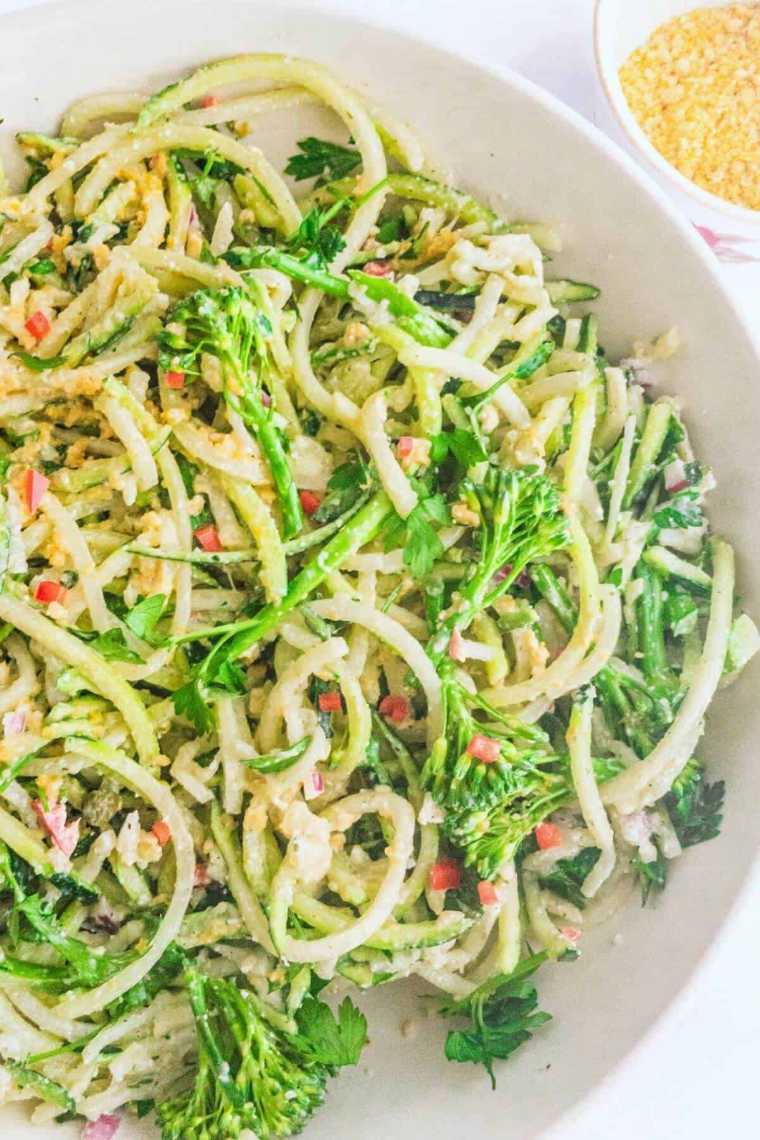 courgette spaghetti broccoli