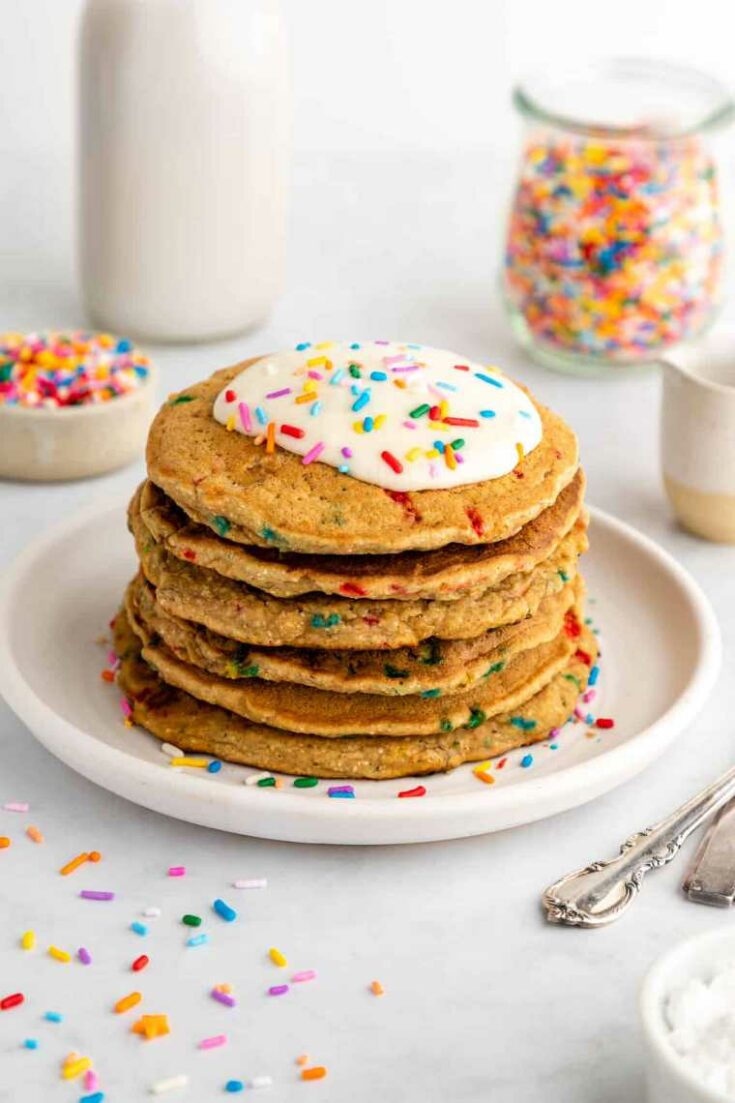 healthy funfetti pancakes